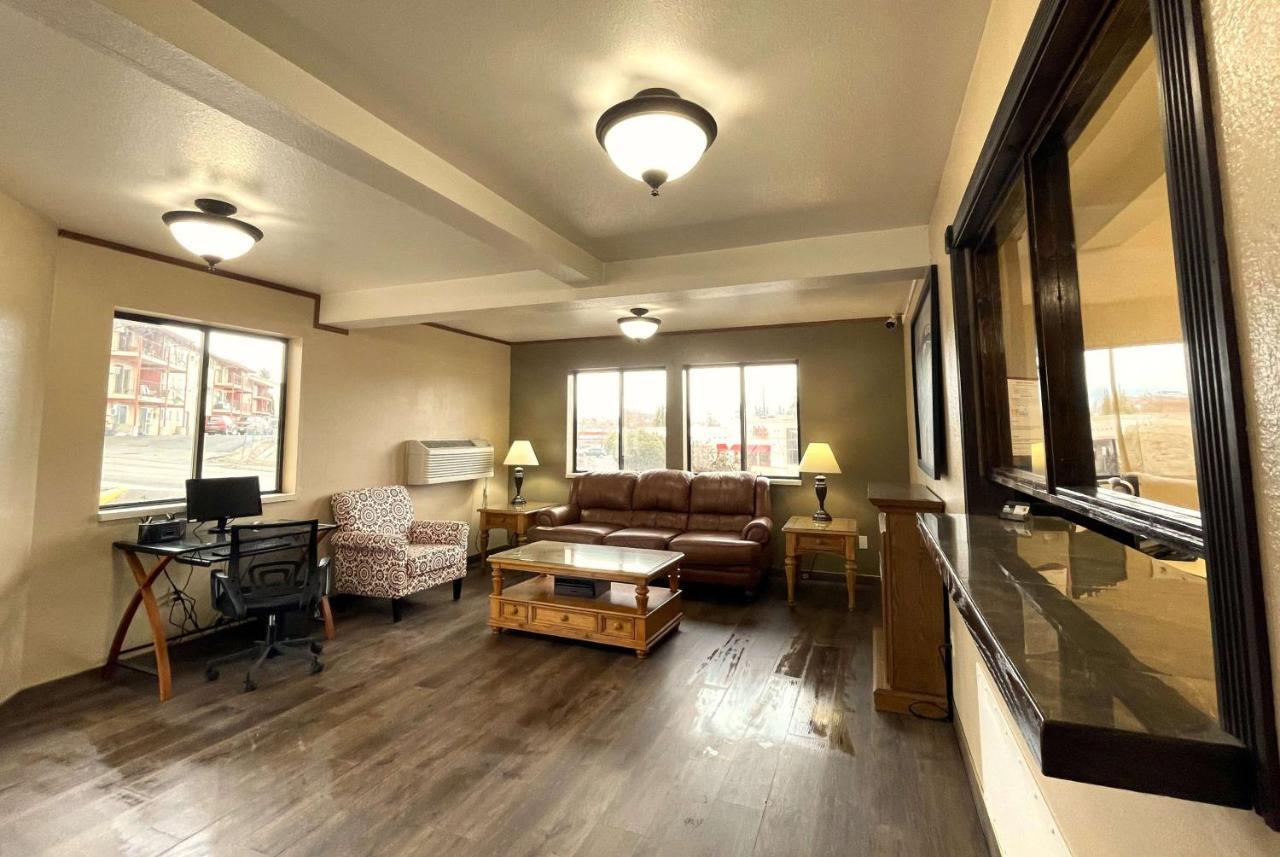 Fairbridge & - Pullman Motel