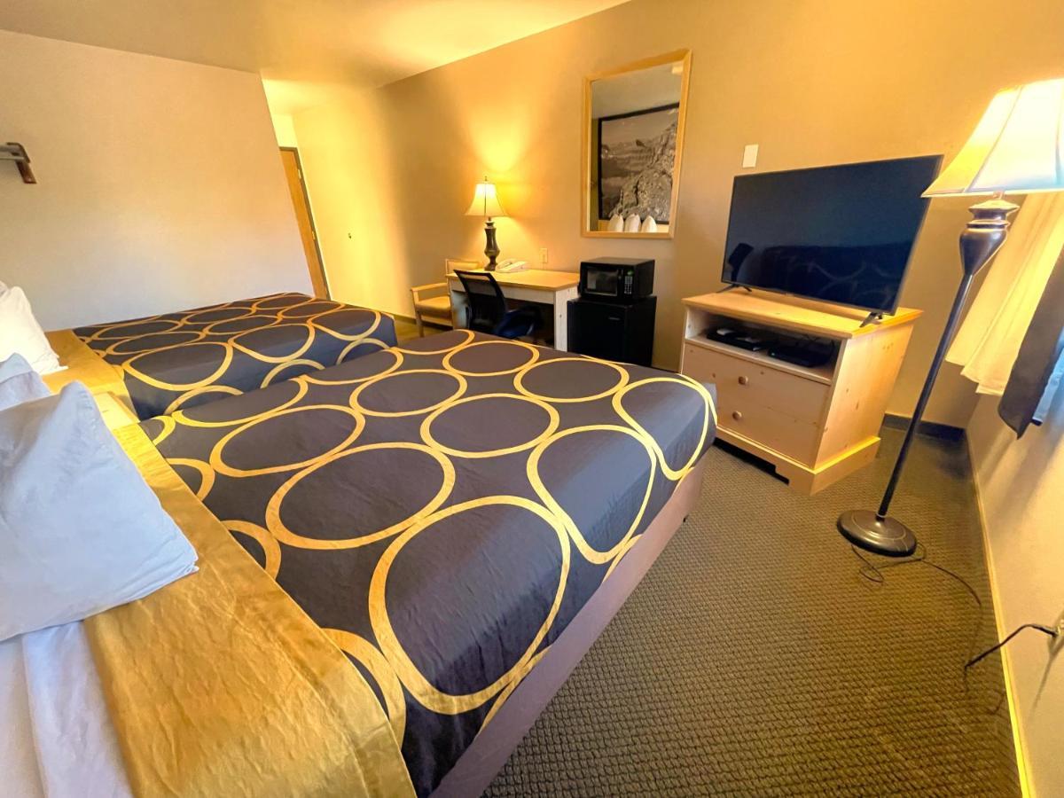 Fairbridge & - Pullman Motel
